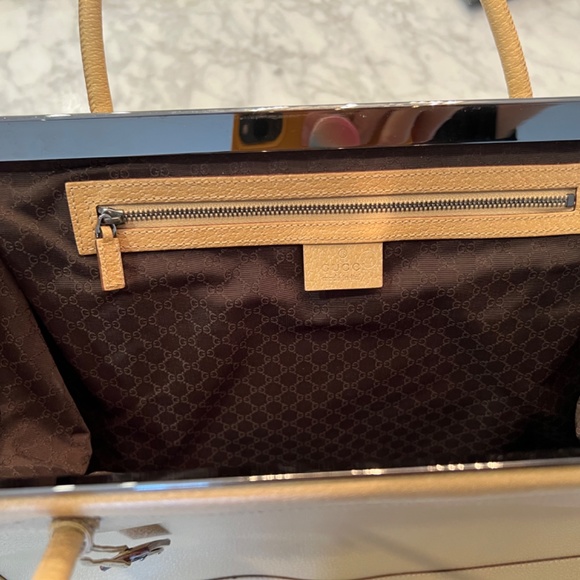 Vintage Gucci slide closure handbag - Picture 12 of 16